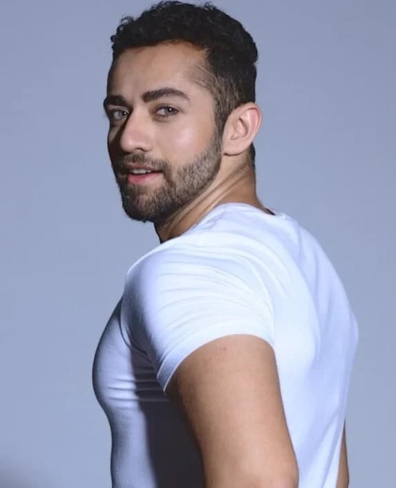 มาแฮร์ แพนดิ (Mahir Pandhi)