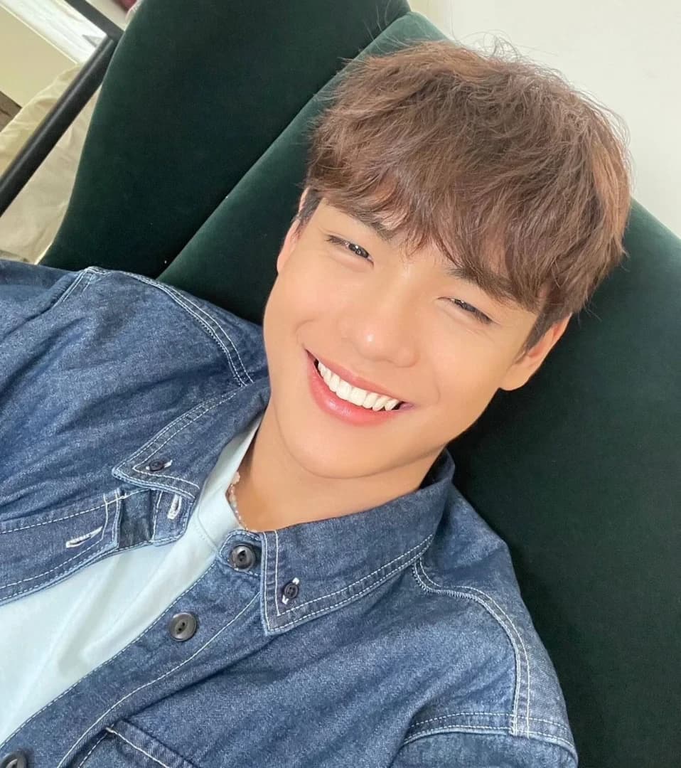 เอิร์ธ นันทวัฒน์ ไพบูลย์ภัทรธน