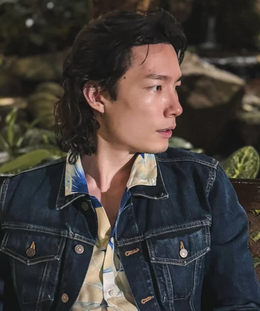 วิน ภวัต สิริธีรภัคกุล