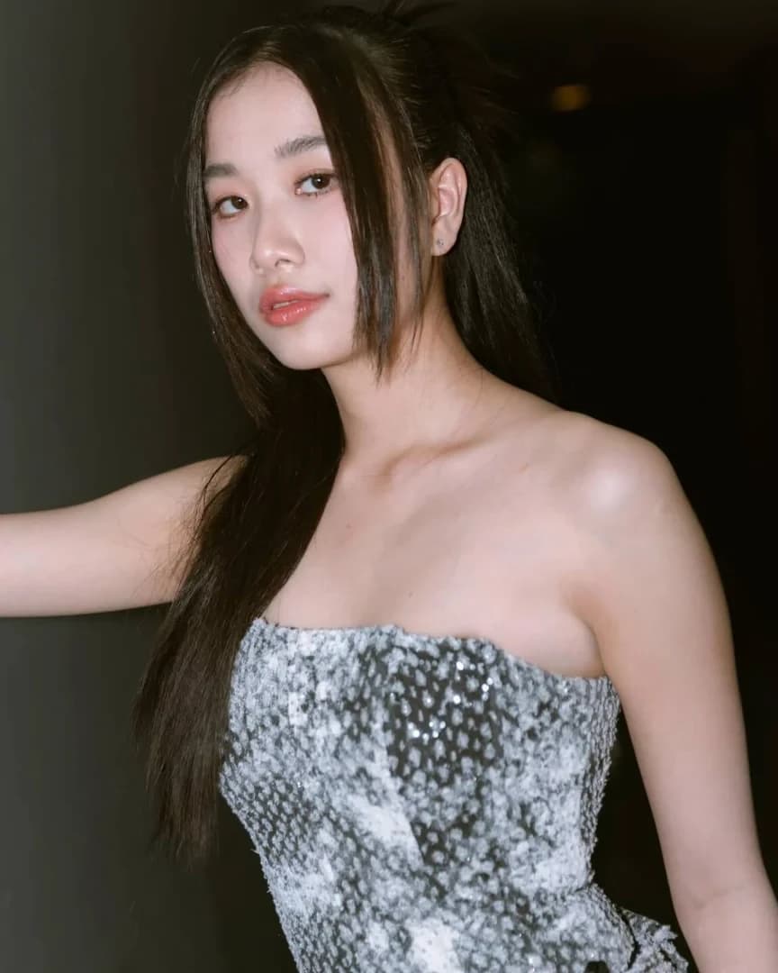 ฟรังค์ พร้อมพัชชา สนิทวงศ์ ณ อยุธยา