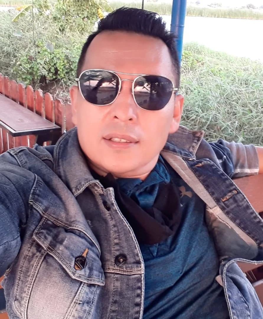 สมยศ เกื้อสุข