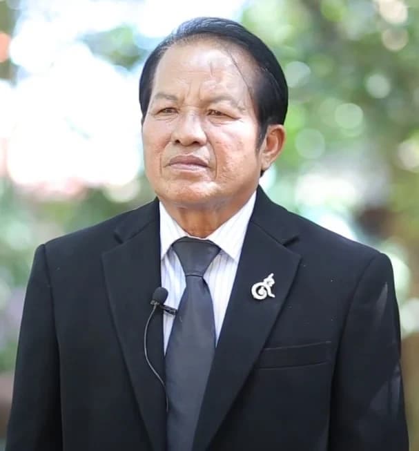 บุญชื่น เสนาลาด (ศักดิ์สยาม เพชรชมภู)