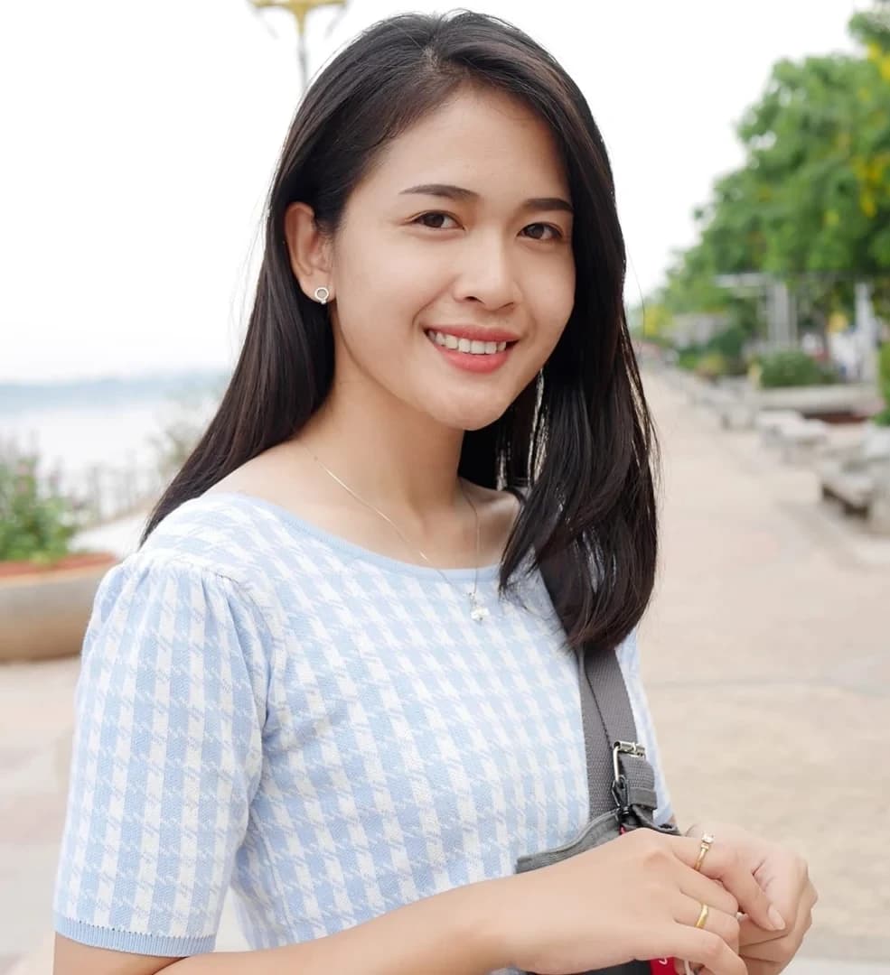 ดอกเหมย ประภาพร คำปัน