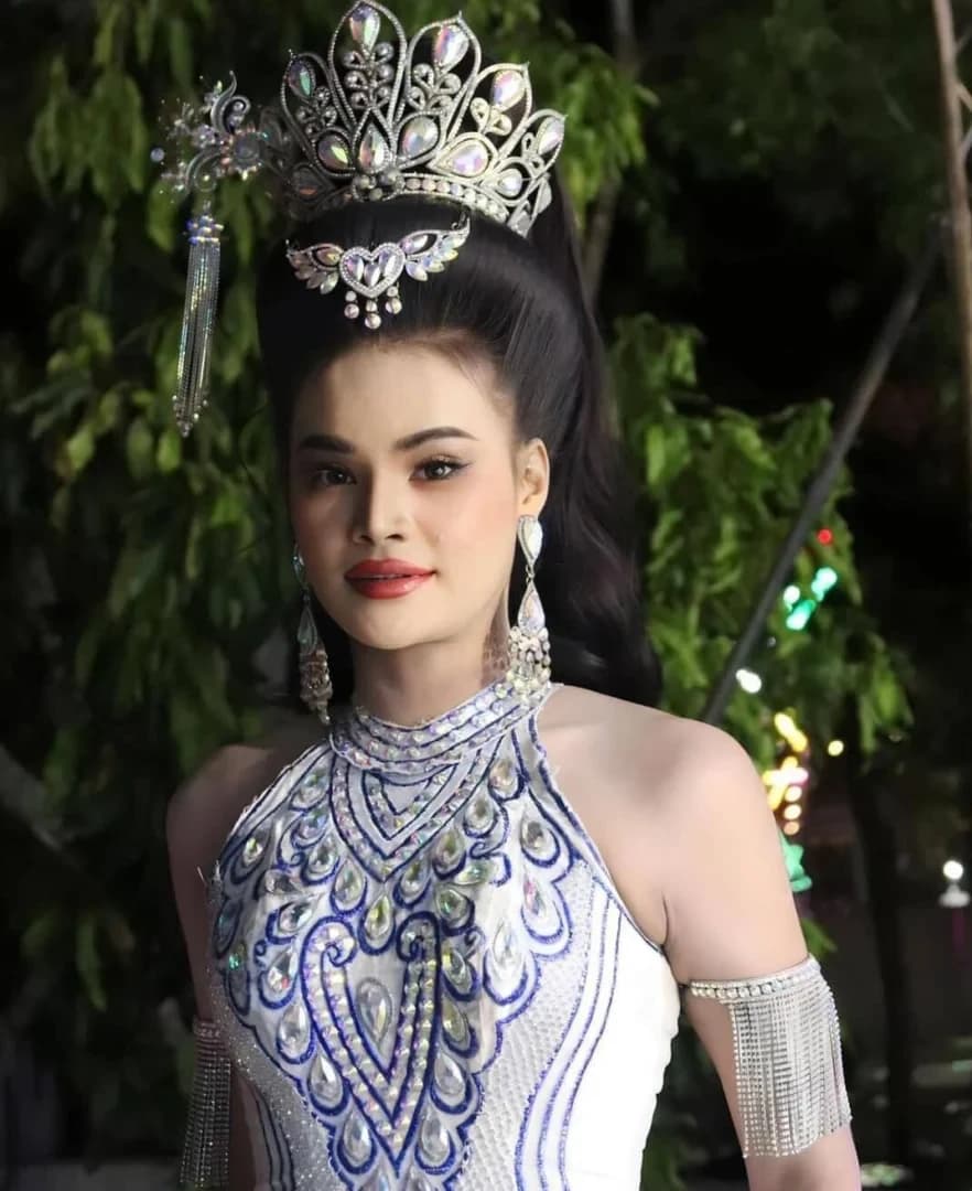 ณัฐพงษ์ ยศรุ่งเรือง (ไอคิว ระเบียบวาทะศิลป์)