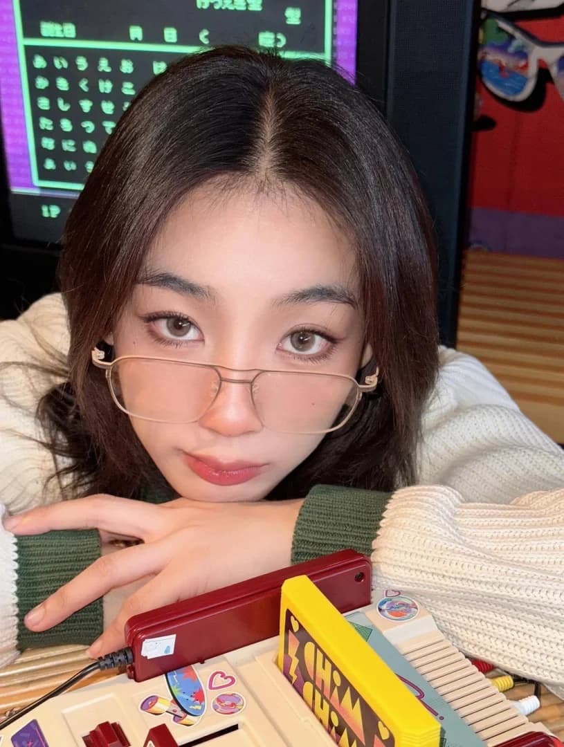 ฝ้าย ณัฐธยาน์ บุตรธุระ