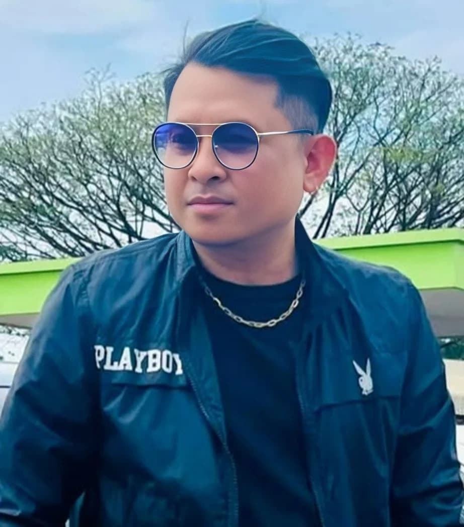 สนิท จรเอม (เบียร์ ฟ้าสาง)