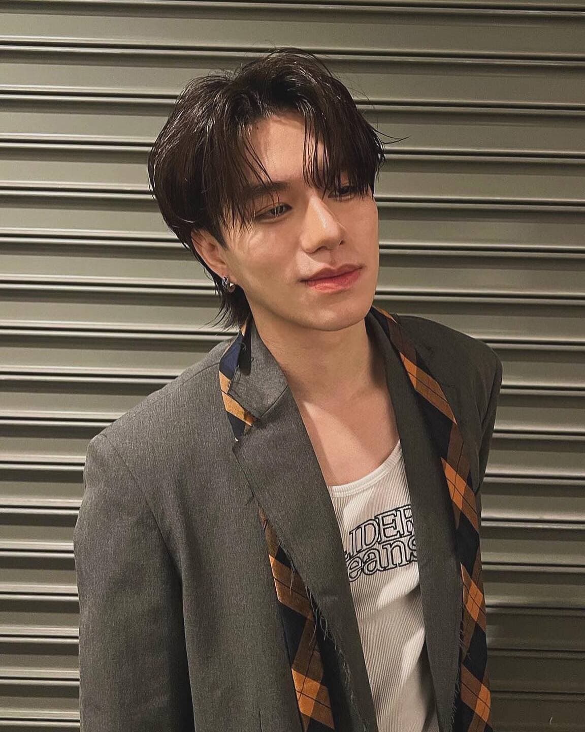 วิ วิเศษ ภักดิ์ใจดี